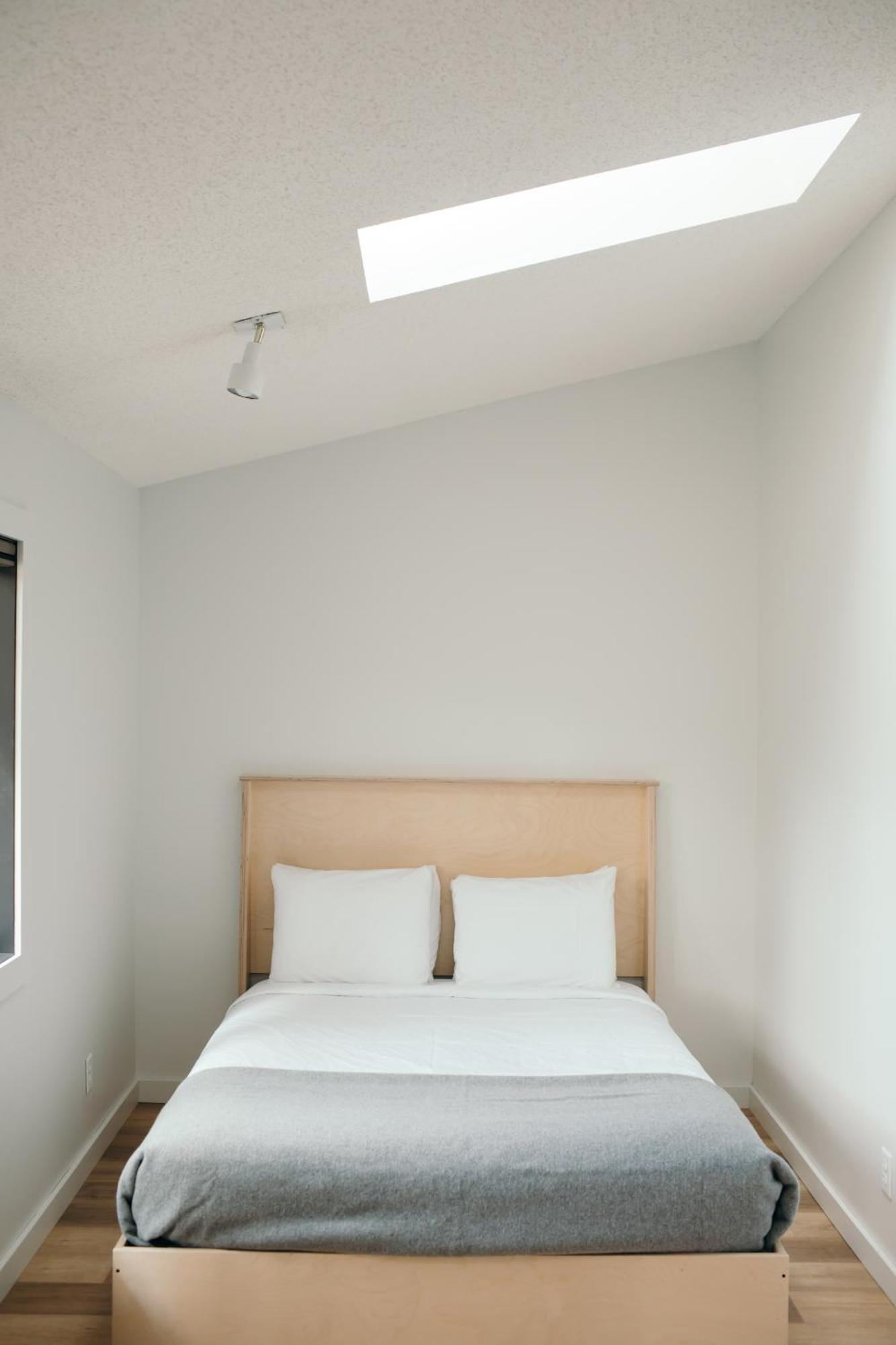 Seagull Bay Motel Bayfield Szoba fotó