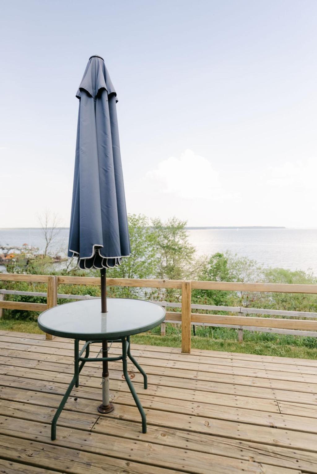 Seagull Bay Motel Bayfield Szoba fotó