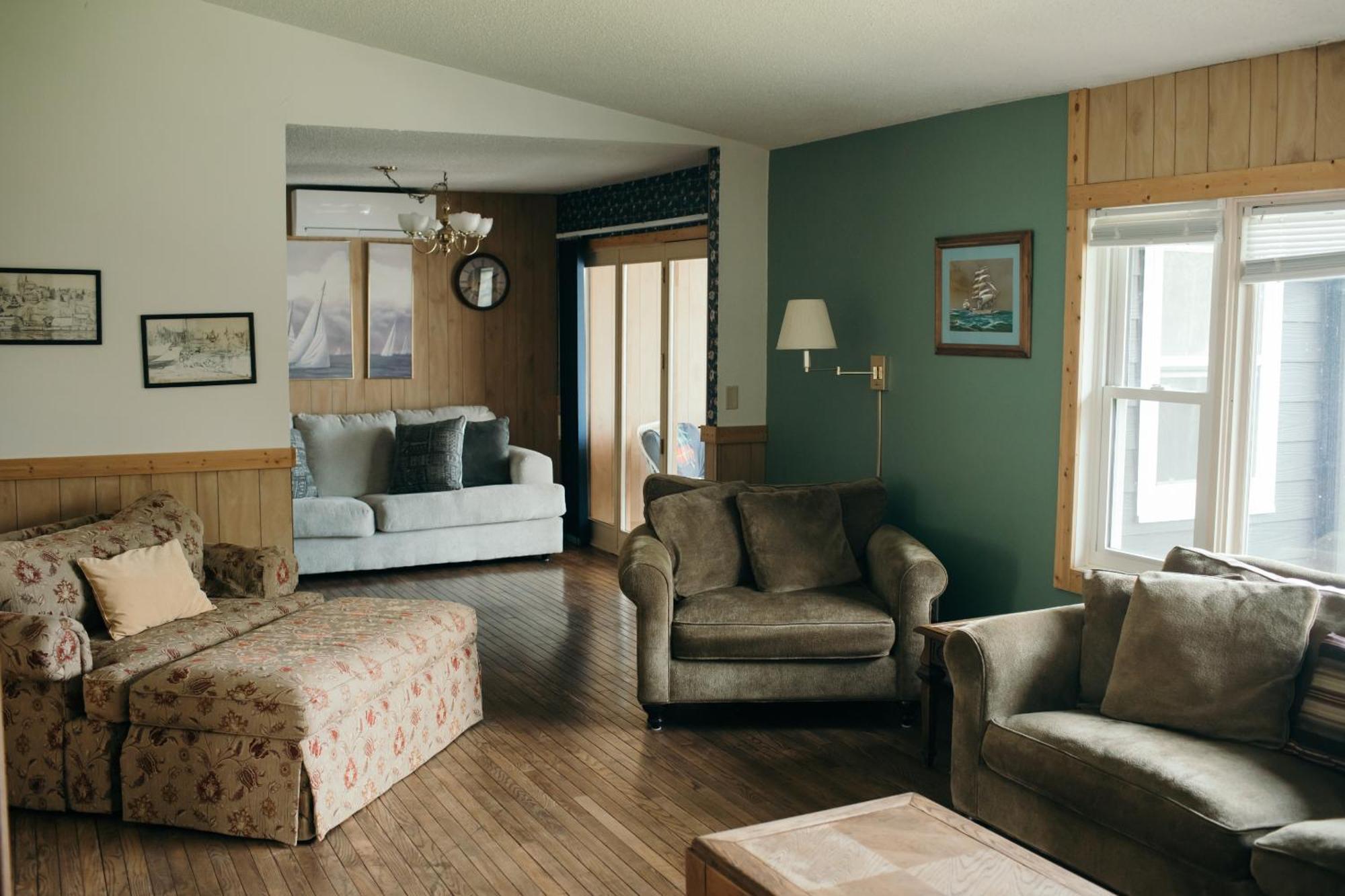 Seagull Bay Motel Bayfield Szoba fotó