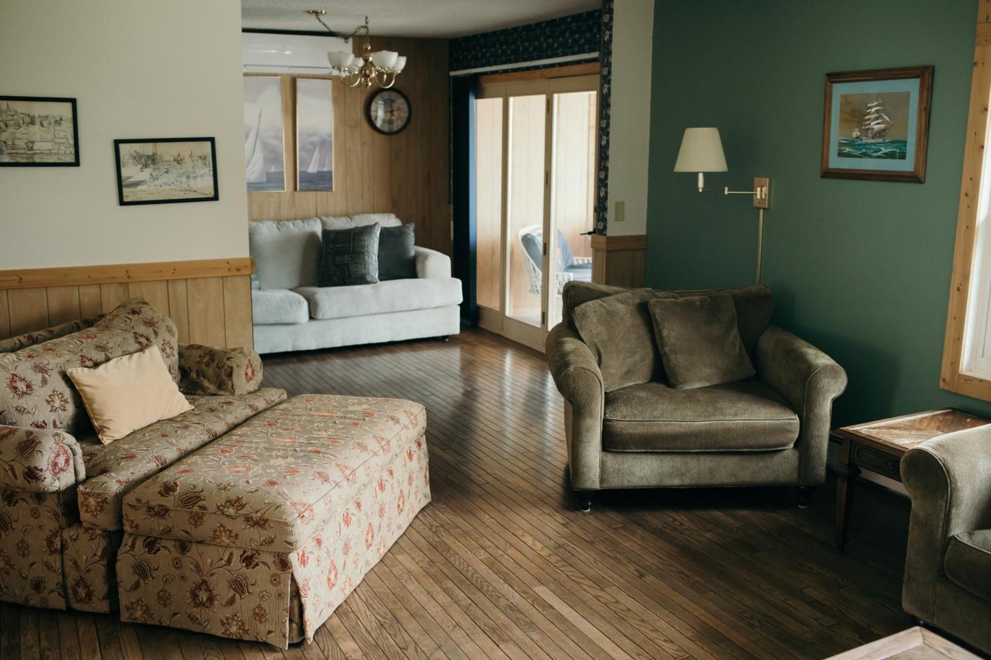Seagull Bay Motel Bayfield Szoba fotó